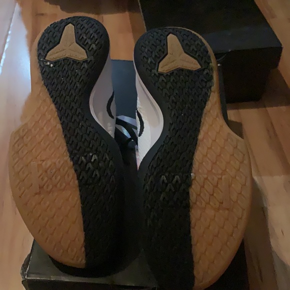 Mamas Focus Size 7 White/ Black - Picture 3 of 3